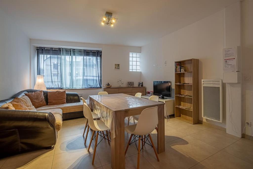 Le Dauphin Apartment Amboise Luaran gambar